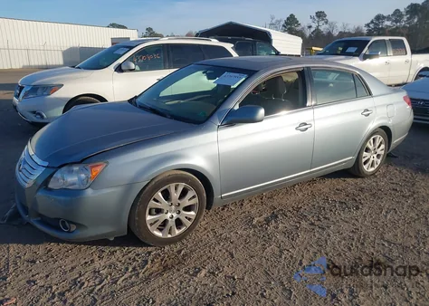 2010 Toyota Avalon Xls z USA, uszkodzony, nr VIN 4T1BK3DB5AU355140